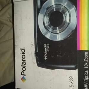 Used red Polaroid iE X29